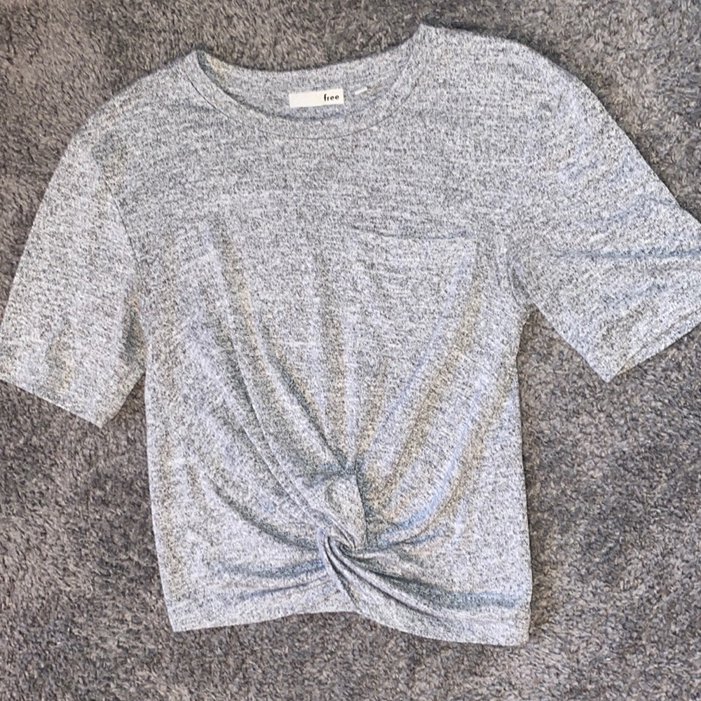 Wilfred free grey knot/ twisted short sleeve shirt